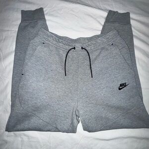 Nike Tech Performance Gray Jogger Pants-Men’s